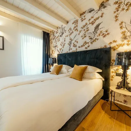 Il Vicolo Apartments Il Corso *